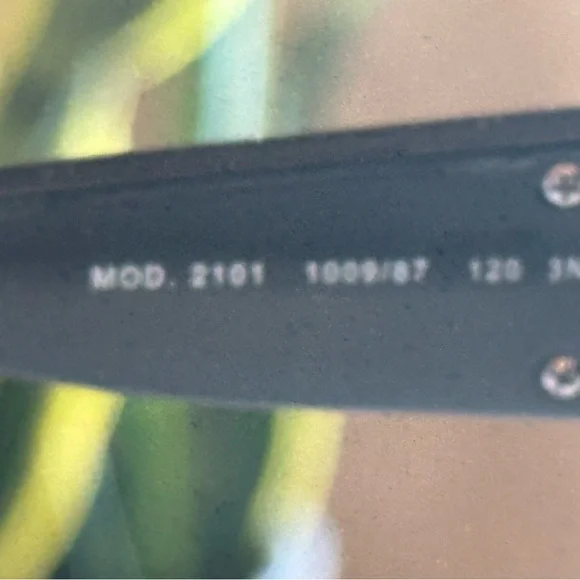 Versace Black Designer Sunglasses - Picture 8 of 9